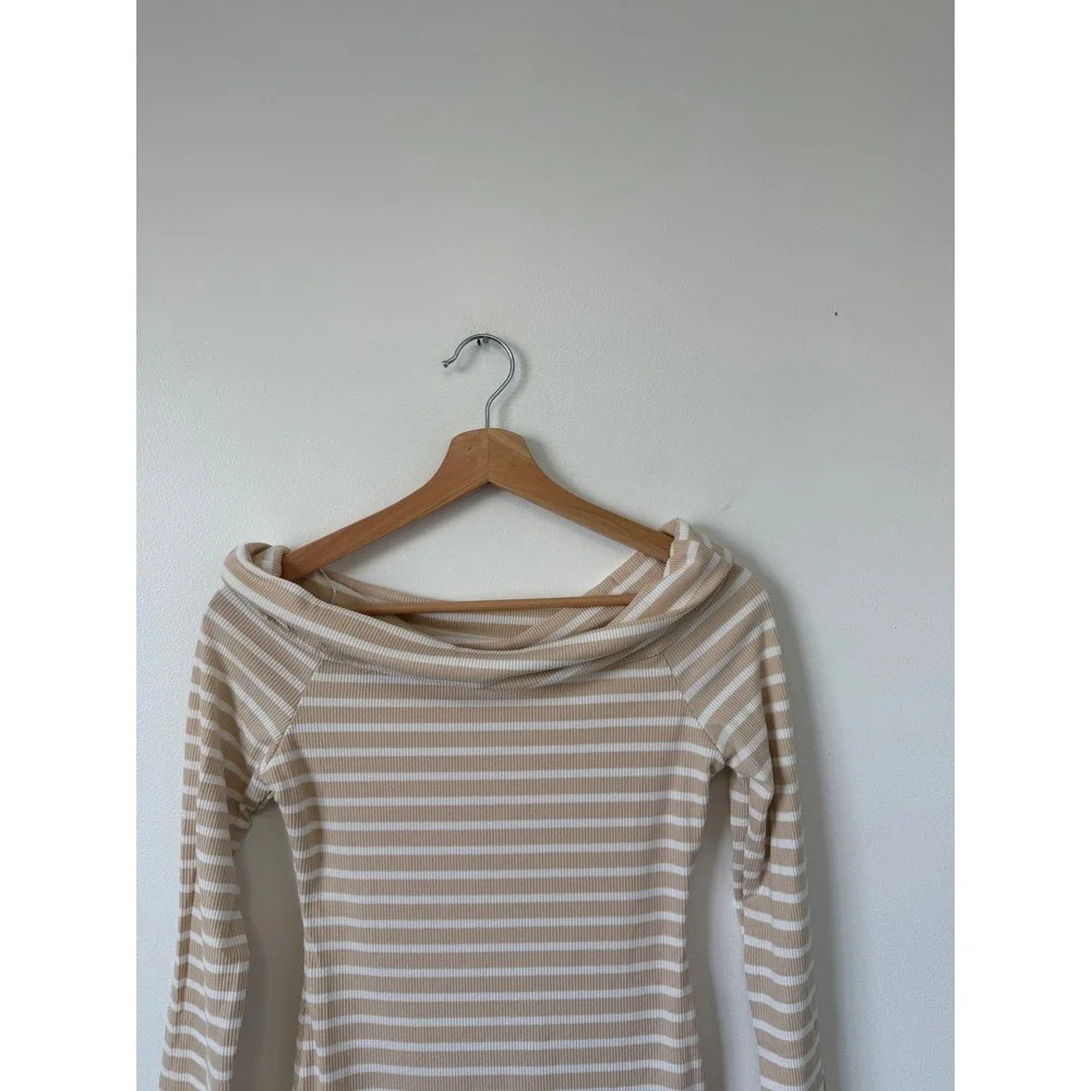 Iris Striped Off-the-Shoulder Mini Bodycon Dress – Taupe – Size large - Picture 3 of 6